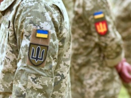 Не армия, а рекруты: назван опасный пункт изменения в положении о службе в ВСУ, Зеленский подписал