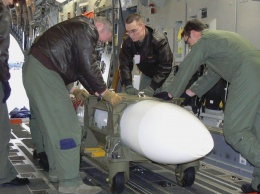 США модернизировали ядерные боеголовки в Германии