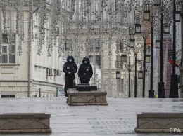 Из-за коронавируса на всех въездах в Москву выставили полицейские патрули