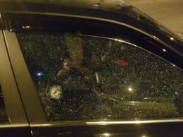 В Киеве водитель элитного авто устроил стрельбу на дороге