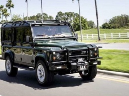В США разработали Land Rover с двигателем от Chevrolet и мини-баром в багажнике (ФОТО)