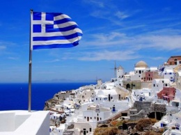 Греция намерена выходить из карантина до июля