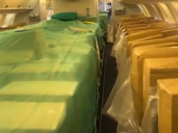 5 полетов "Боинга" равен одному полету "Мрии" - Зеленского раскритиковали с самолетами из Китая с грузом (фото)