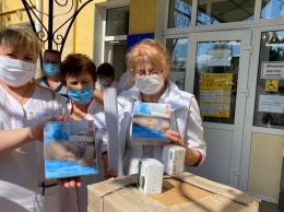 Порт "НИКА-ТЕРА" передает николаевским медикам оборудование для борьбы с COVID-19
