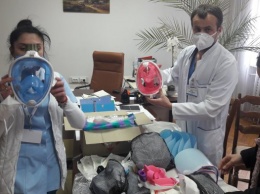 Волонтеры АТО передали помощь павлоградским медикам