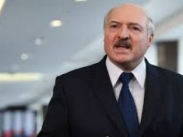 Лукашенко предложил возобновить учебу в школах