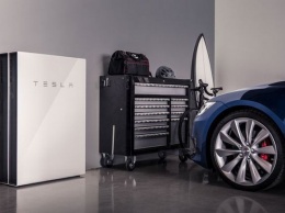 Tesla обновила Powerwall для зарядки авто во время отключения электричества