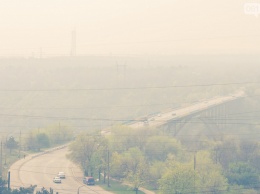 Экологи не смогли выяснить причину едкого смога в Запорожье