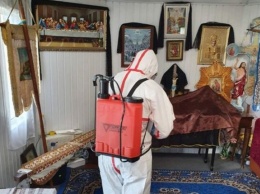 МВД просит прихожан не ходить в церкви и не становиться причиной "коронавирусного ада" в Украине