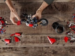 Конструктор для взрослых: Ducati Panigale V4 R от LEGO (видео)