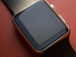 Отмененный прототип первых Apple Watch показали на реальных снимках