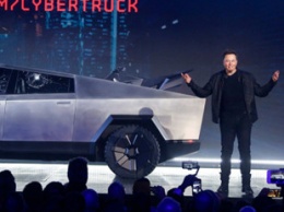 Tesla работает над обновленной динамической подвеской для Cybertruck