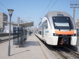 В Азербайджане до 4 мая продлены ограничения движения пассажирских поездов