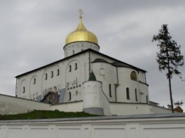 Районные власти решили закрыть Почаев с 21 апреля