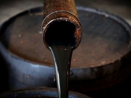 Эксперт: Снижение стоимости сырья из-за обвала нефтерынка критично для Украины