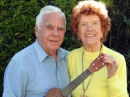 Пенсионеры в 97 лет обрели любовь благодаря коронавирусу