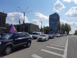В Запорожье около сотни предпринимателей на автомобилях провели акцию в защиту малого бизнеса, - ФОТОРЕПОРТАЖ