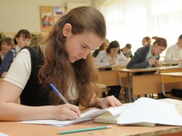 В сентябре в Рубежном проведут оценивание знаний школьников