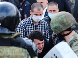 Возбуждено дело о насилии в отношении полиции на акции во Владикавказе