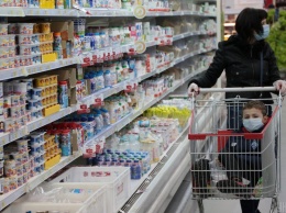 Борьба с пандемией: в Украине ввели госрегулирование цен на ряд продуктов и товаров (список)