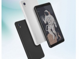 Hisense представила смартфон с дисплеем на электронных чернилах