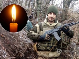 Жители Львовщины на коленях встречали погибшего на Донбассе героя: душераздирающее видео