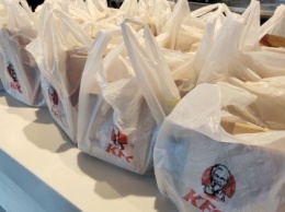 KFC передаст 1200 обедов медицинским работникам
