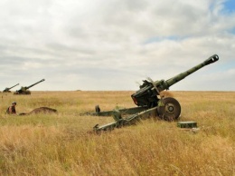 БТРы, артиллерия и 100 тонн боеприпасов: в двух областях выявили рекордный арсенал оружия