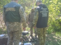 На Донетчине возле железной дороги нашли взрывоопасные "следы" диверсантов