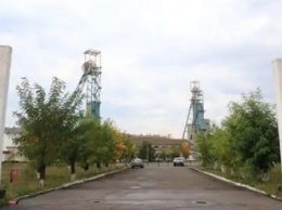 В «ЛНР» шахтеры устроили забастовку, требуя погашения многомесячных долгов по зарплате