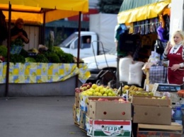 В Украине начинают работать продовольственные рынки - решение Кабмина
