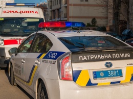 В Днепре на Маршала Малиновского женщина выпала с балкона многоэтажки