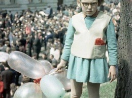 Львов, злая девочка, 1968 год: раскрыта тайна самого известного фото Первомая