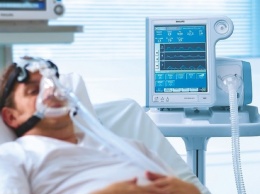 Больнице Мечникова передали 25 аппаратов искусственной вентиляции легких