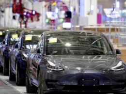 Tesla снижает цены Model 3 китайского производства на 10%, чтобы получить субсидии от Пекина