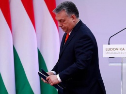 Венгерская политическая элита склонна к опасному "поиску третьего пути" - эксперт