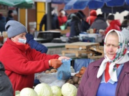 На Киевщине открыли 13 продовольственных рынков