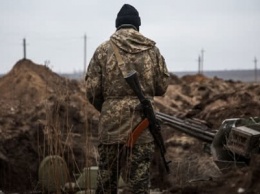 Позиции ВСУ накрыли минами, двое украинских бойцов ранены