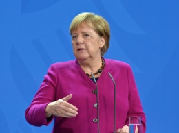Меркель: Германия готова финансировать разработку вакцины против CОVID-19