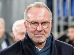 Директор «Баварии» призывает клубы ограничить зарплаты футболистов