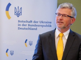 Украинский посол предложил пари экс-канцлеру Шредеру