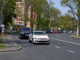 В Одессе десятки автомобилей приняли участие в автопробеге против застройки города