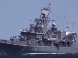 «Гетман Сагайдачный» провел стрельбы в Черном море и поймал на горячем российских нарушителей (ВИДЕО)