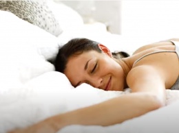 Эксперты перечислили полезные привычки, которые обеспечат вам крепкий и здоровый сон