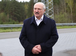 Лукашенко рассказал, сколько еще нужно продержаться белорусам