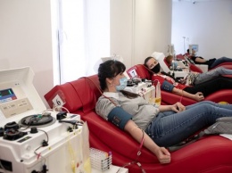В Украине появился первый донор плазмы крови, перенесший COVID-19