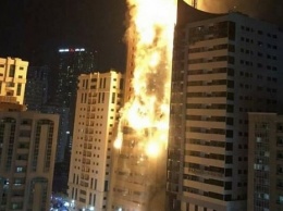 В ОАЭ загорелся небоскреб в 47 этажей - видео