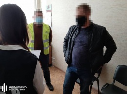 На Харьковщине: 4 полицейских получили подозрения в "крышевании" незаконной вырубки