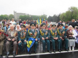В Павлограде 779 ветеранов получат подарки ко Дню 75-летия Победы над нацизмом во Второй мировой войне