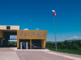 Грузия планирует открыть наземные и воздушные границы 1 июля